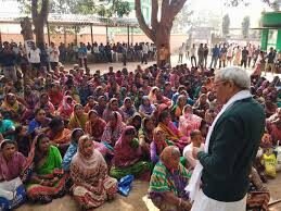 କେଉଁଝରରେ ପୁଞ୍ଜିପତିମାନଙ୍କ ଦ୍ୱାରା କୃଷି ଜମି ହଡ଼ପ ରୋକିବା ପାଇଁ ଆଦିବାସୀ ଜନସାଧାରଣ ଲଢେଇ ଜାରି ରଖିଛନ୍ତି କେଉଁଝରରେ ପୁଞ୍ଜିପତିମାନଙ୍କ ଦ୍ୱାରା କୃଷି ଜମି ହଡ଼ପ ରୋକିବା ପାଇଁ ଆଦିବାସୀ ଜନସାଧାରଣ ଲଢେଇ ଜାରି ରଖିଛନ୍ତି